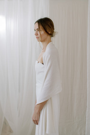 Wedding shawl made from sustainable 100% Cashmere, side view 2